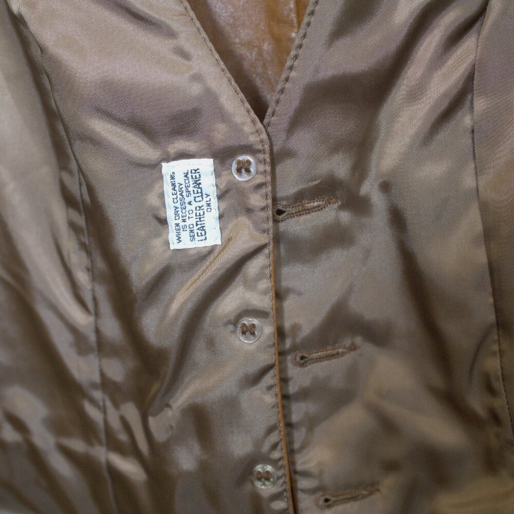 VINTAGE LEATHER VEST - Picture 7 of 9